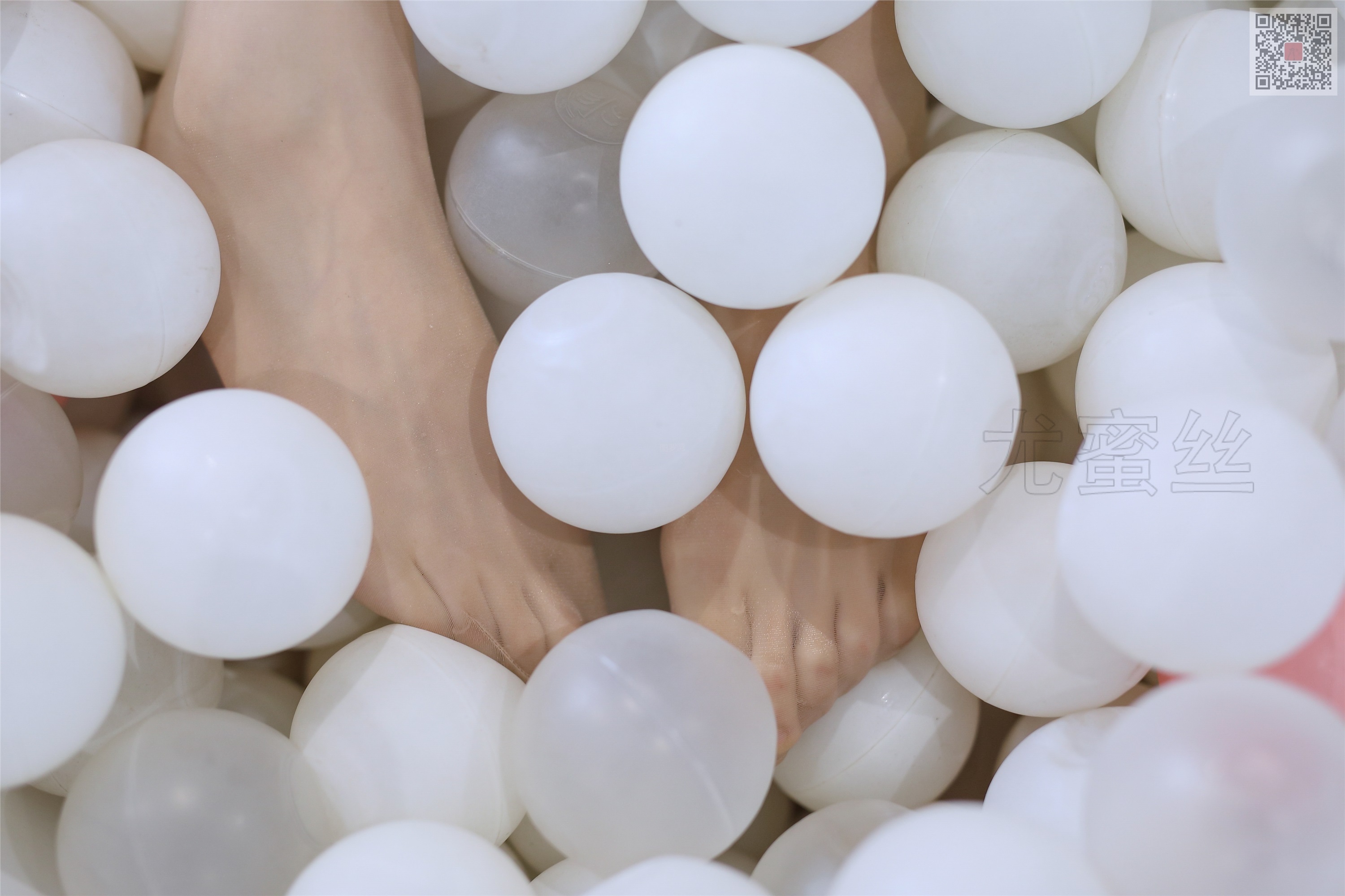 尤蜜丝 穿搭写真 NO.020